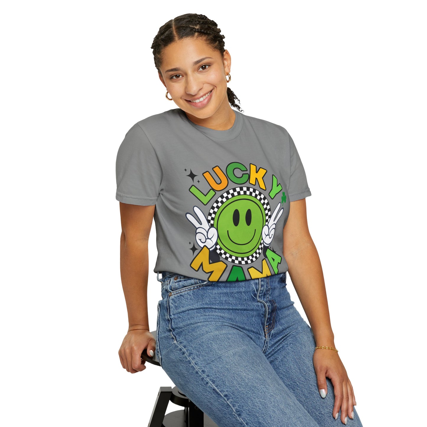 'Lucky Mama' Unisex Garment-Dyed T-shirt