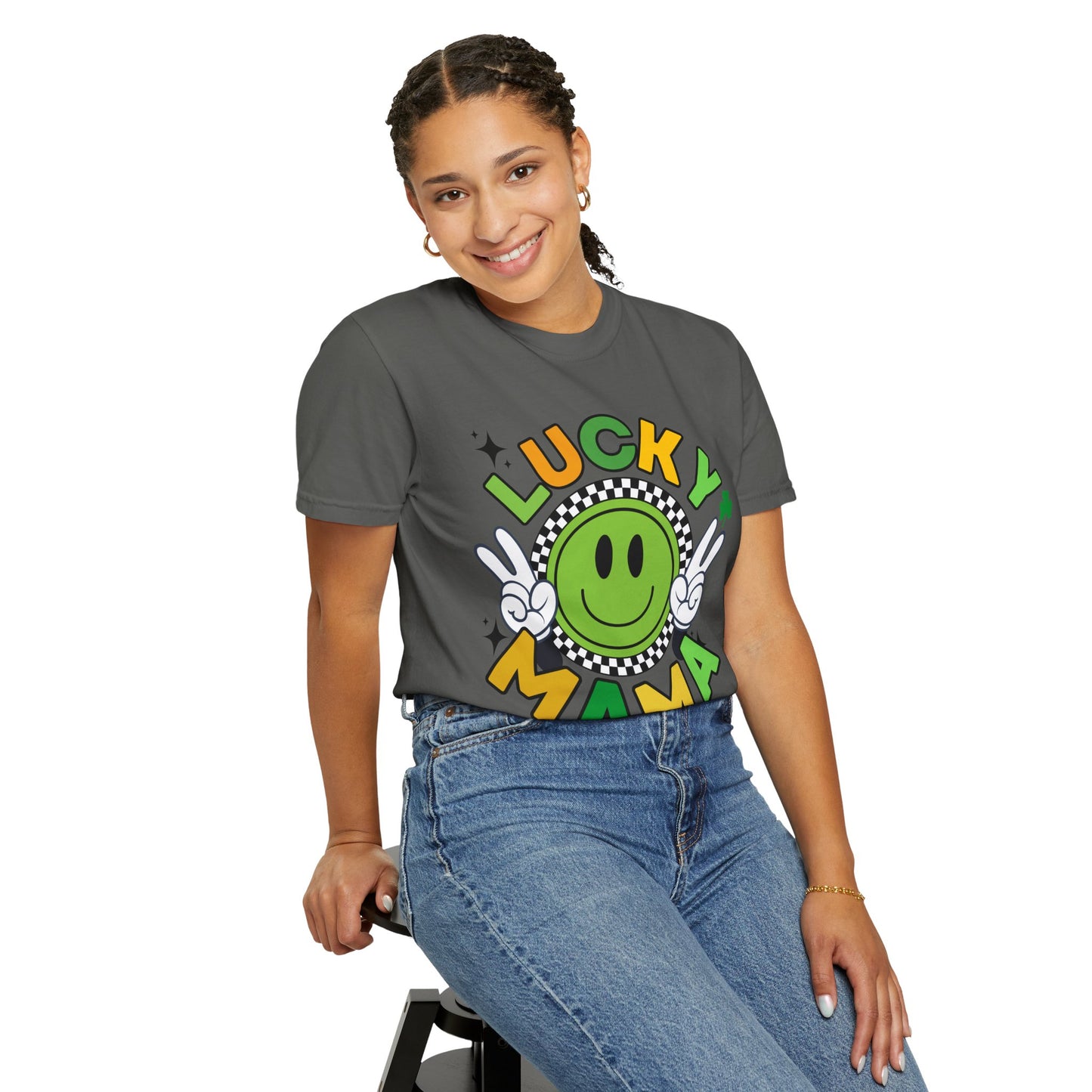 'Lucky Mama' Unisex Garment-Dyed T-shirt