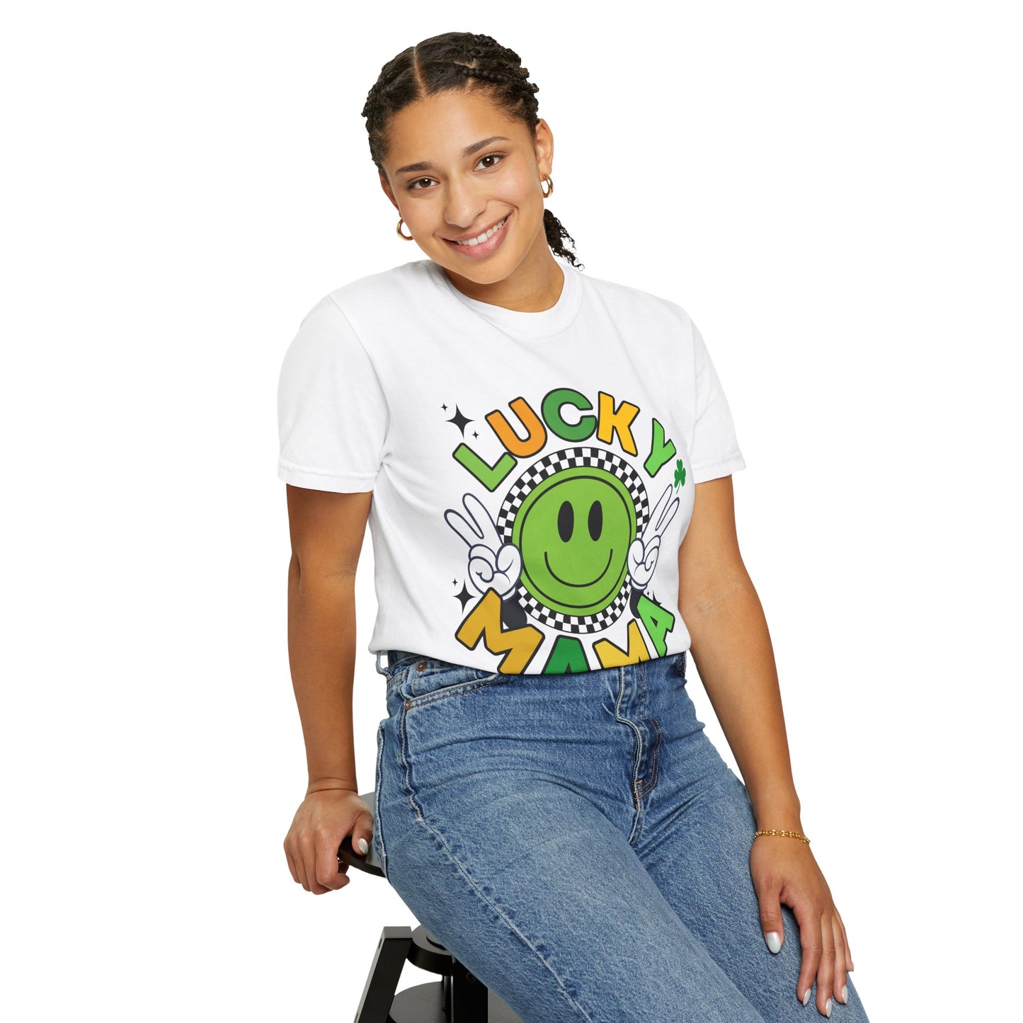 'Lucky Mama' Unisex Garment-Dyed T-shirt