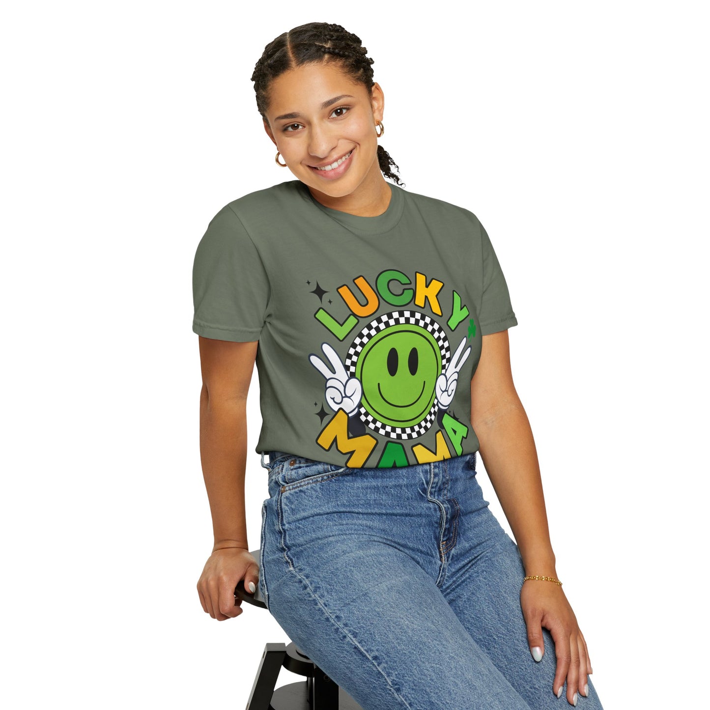 'Lucky Mama' Unisex Garment-Dyed T-shirt